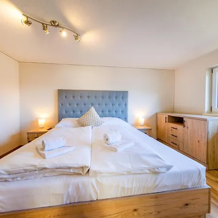 Appartamento Mala Family